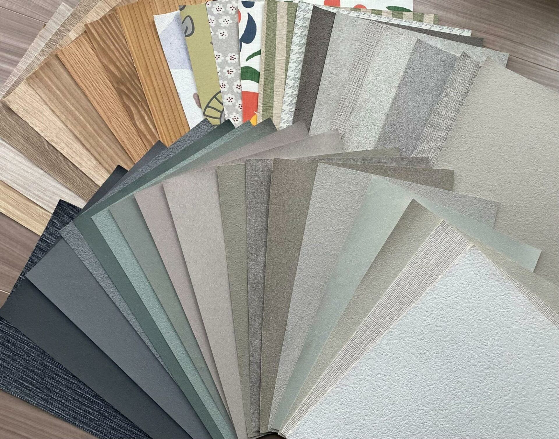 アイフルホームのママ社員が書く✎家づくりリアルレポート Vol.06 〜仕様決め   壁紙・タイル編〜