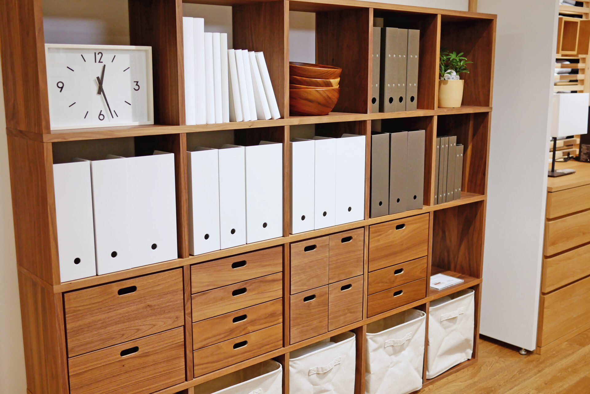 インテリアにもなる！おしゃれな収納アイデア特集